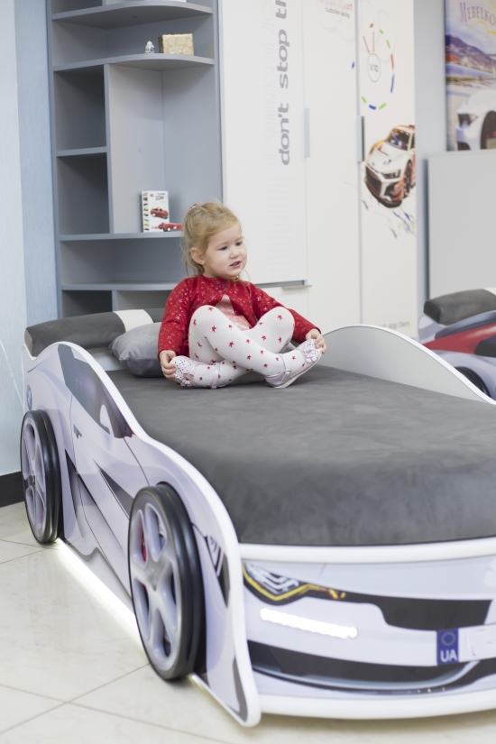 Ліжко-машина 